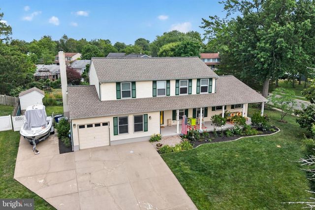 34 KINGSLEY AVE, Marlton, NJ 08053