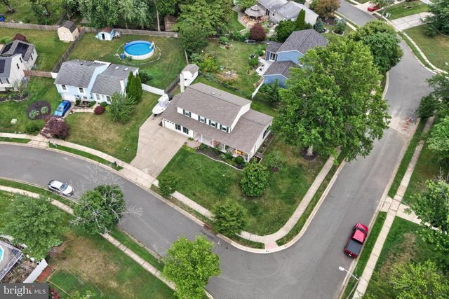 34 KINGSLEY AVE, Marlton, NJ 08053