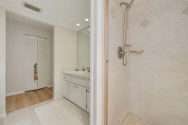 700 STARKEY ROAD 323, Largo, FL 33771