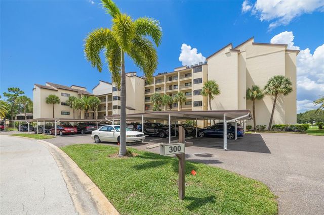 700 STARKEY ROAD 323, Largo, FL 33771