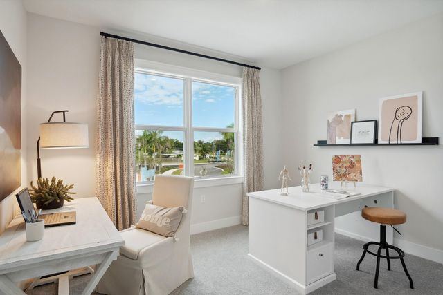 6806 SE Lost Pine Drive, Stuart, FL 34997