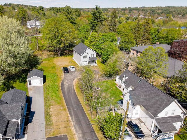 3.5 Mt Pleasant Street, Derry, NH 03038