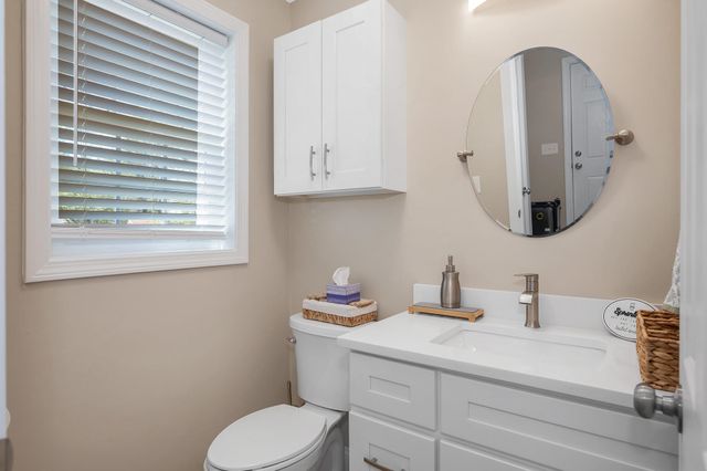 3.5 Mt Pleasant Street, Derry, NH 03038