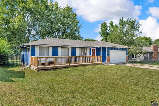 3429 SW Moundview DR, Topeka, KS 66614