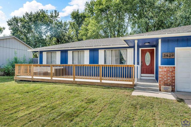 3429 SW Moundview DR, Topeka, KS 66614
