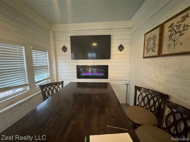 7807 Whittaker Street, Detroit, MI 48209