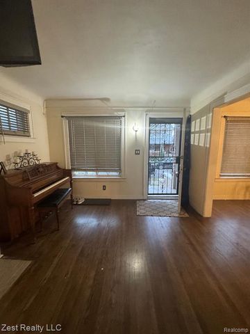 7807 Whittaker Street, Detroit, MI 48209