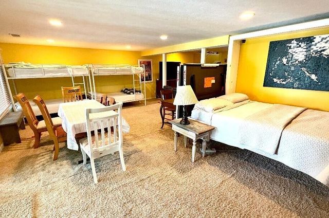 6539 N Noffke Drive, Caledonia, MI 49316