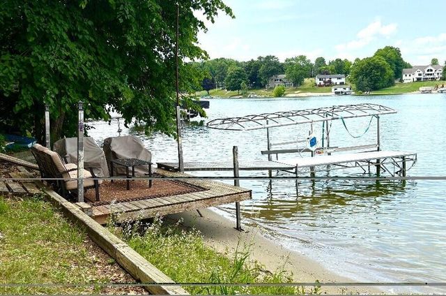 6539 N Noffke Drive, Caledonia, MI 49316