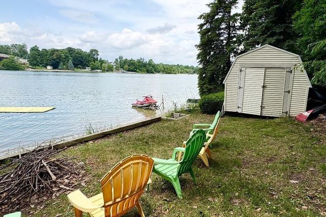 6539 N Noffke Drive, Caledonia, MI 49316