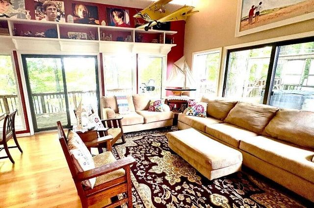 6539 N Noffke Drive, Caledonia, MI 49316