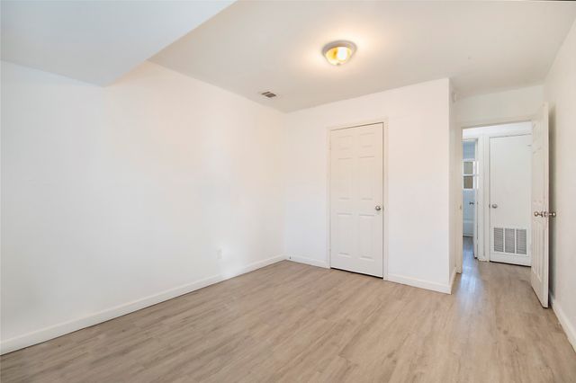 2425 Avis Street, Mesquite, TX 75149