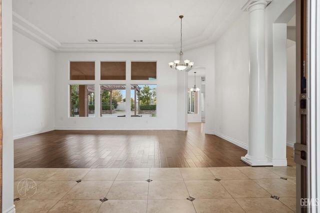 13604 Providence Place, Bakersfield, CA 93314