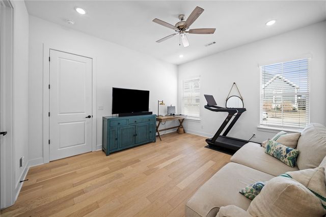 6781 Summer Hill Cove, Springdale, AR 72762