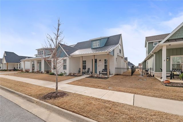 6781 Summer Hill Cove, Springdale, AR 72762