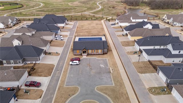 6781 Summer Hill Cove, Springdale, AR 72762