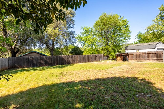 1140 Eugene Avenue, Shasta Lake, CA 96019