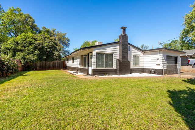 1140 Eugene Avenue, Shasta Lake, CA 96019