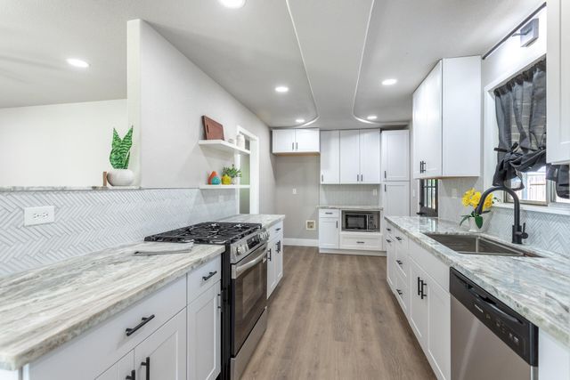 1140 Eugene Avenue, Shasta Lake, CA 96019