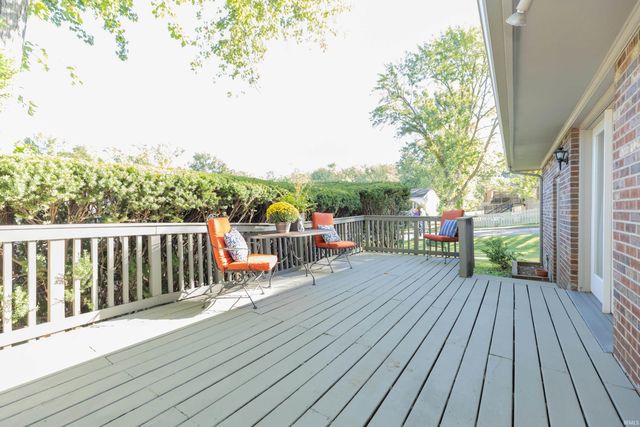 2228 Dusseldorf Drive, Evansville, IN 47711