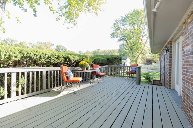 2228 Dusseldorf Drive, Evansville, IN 47711