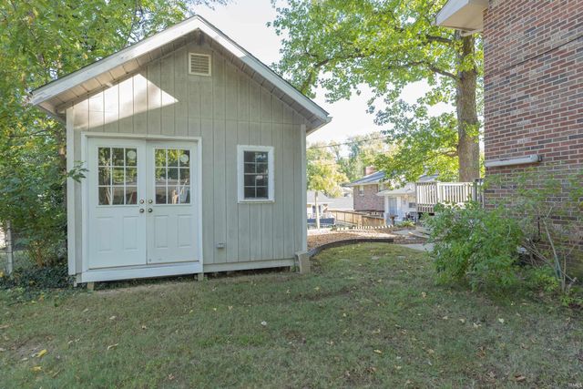 2228 Dusseldorf Drive, Evansville, IN 47711