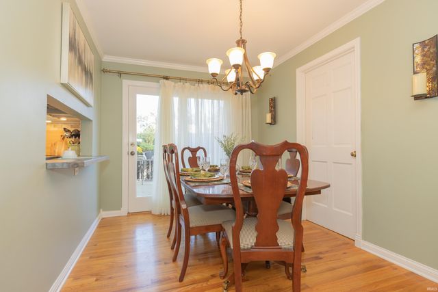 2228 Dusseldorf Drive, Evansville, IN 47711