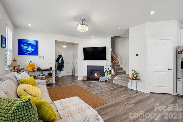5608 Axil Lane, Charlotte, NC 28269