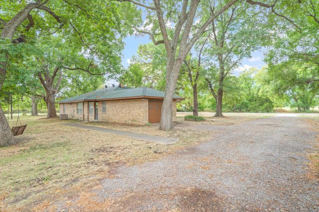 10861 County Road 2326, Terrell, TX 75160