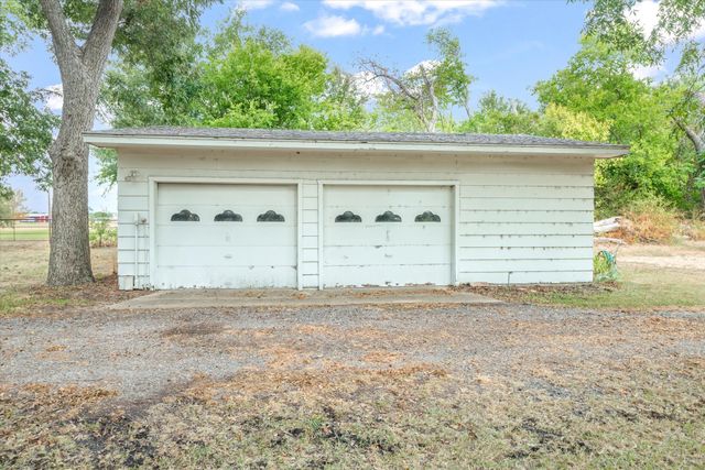 10861 County Road 2326, Terrell, TX 75160