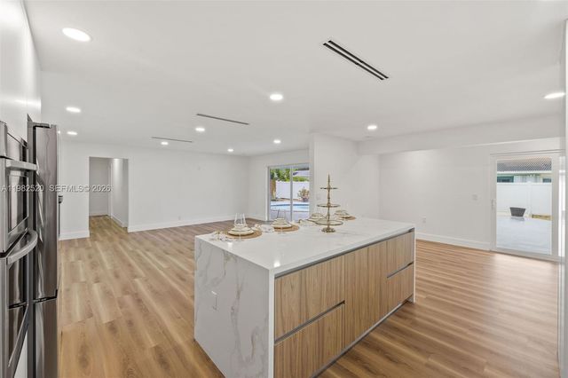 437 NW 13th Dr, Boca Raton, FL 33486