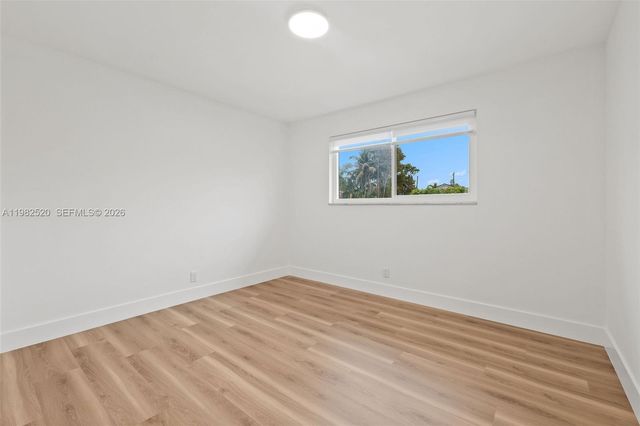 437 NW 13th Dr, Boca Raton, FL 33486