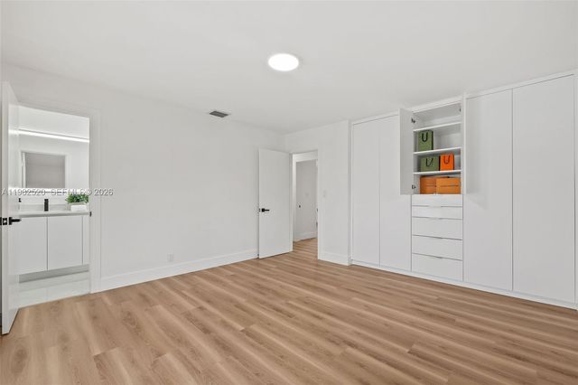 437 NW 13th Dr, Boca Raton, FL 33486