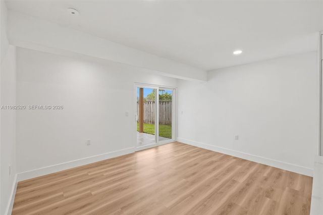 437 NW 13th Dr, Boca Raton, FL 33486