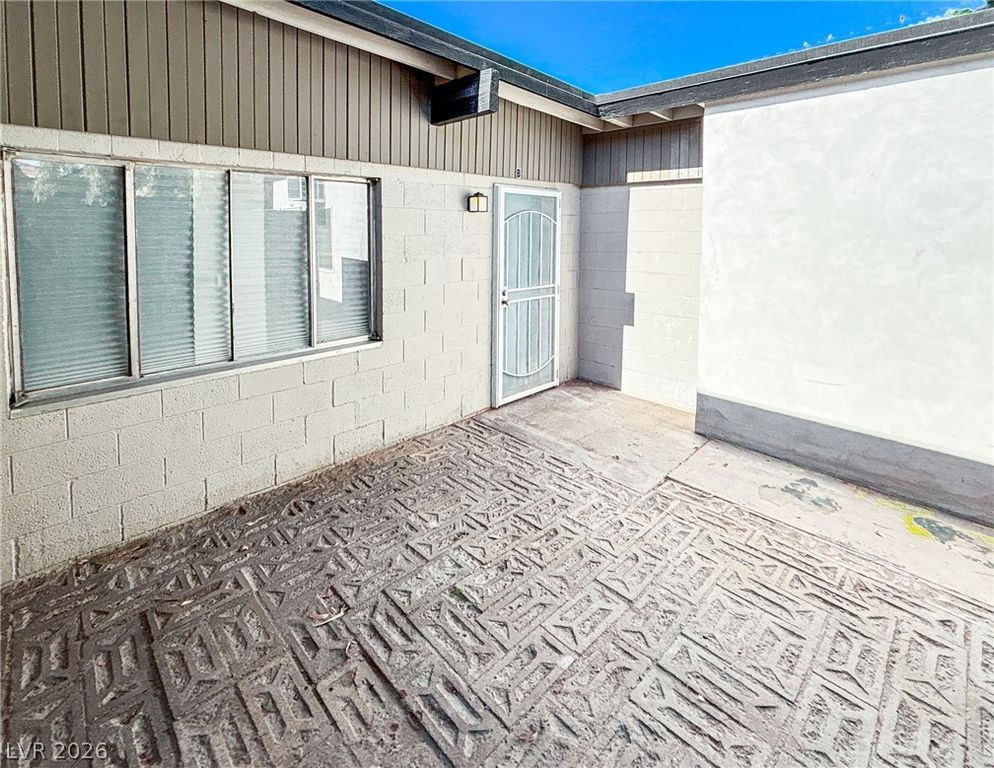 2105 South 15th Street, Las Vegas, NV 89104 — photo 3