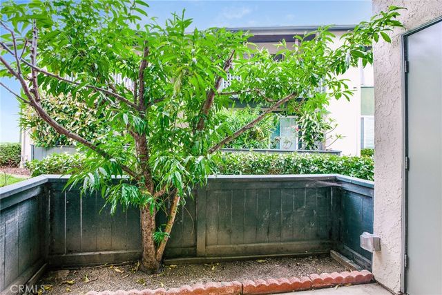 23250 Orange Ave 1, Lake Forest, CA 92630