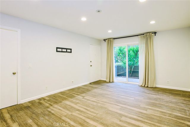 23250 Orange Ave 1, Lake Forest, CA 92630