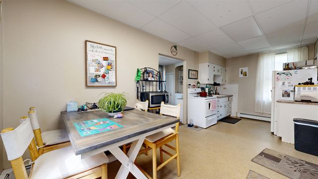 924 VT Route 7A, Shaftsbury, VT 05262