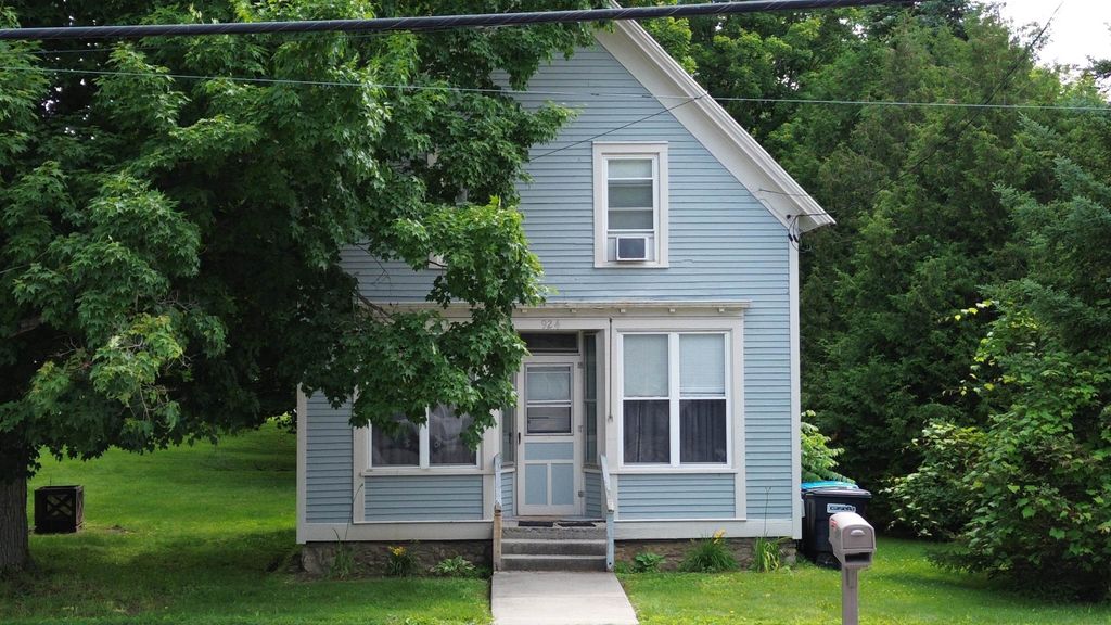 924 VT Route 7A, Shaftsbury, VT 05262