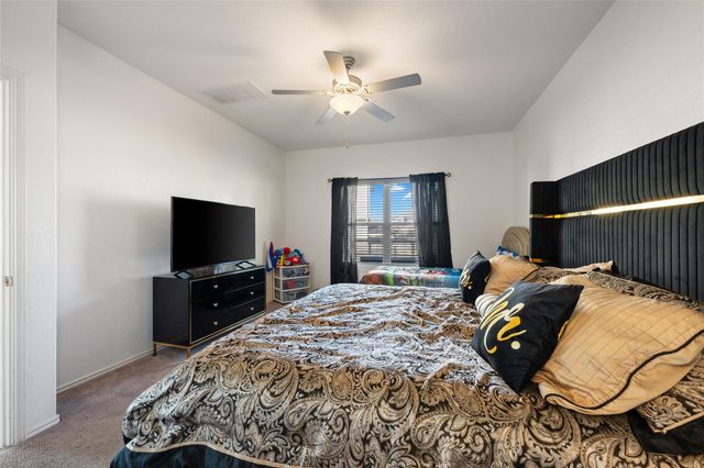 524 Circle WAY 12F, Jarrell, TX 76537