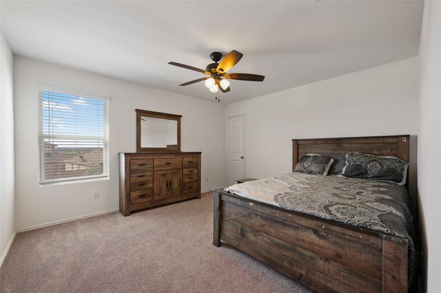 524 Circle WAY 12F, Jarrell, TX 76537