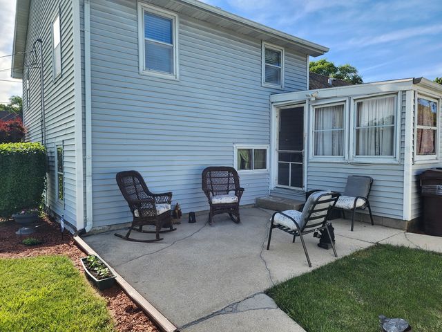 17853 Highland Avenue, Tinley Park, IL 60477