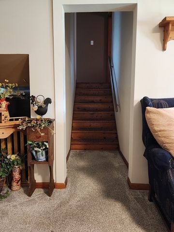 17853 Highland Avenue, Tinley Park, IL 60477