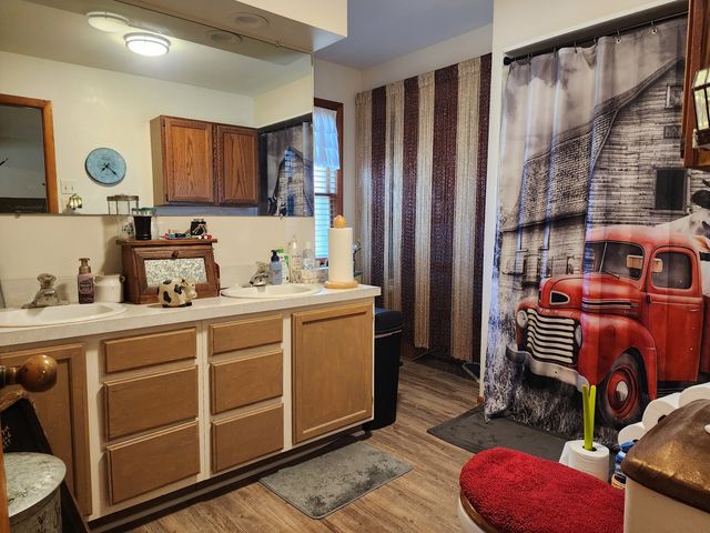 17853 Highland Avenue, Tinley Park, IL 60477