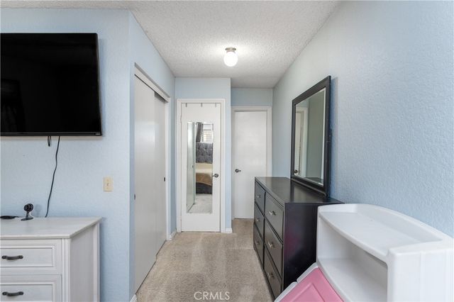 1592 Christopher Ln, Redlands, CA 92374