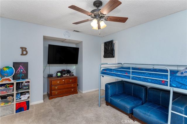 1592 Christopher Ln, Redlands, CA 92374