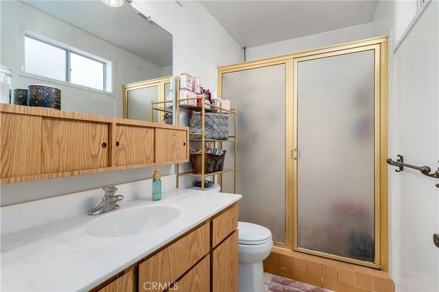 1592 Christopher Ln, Redlands, CA 92374