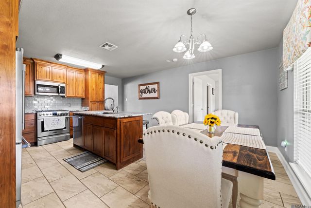 23665 Whitehall Ave, Denham Springs, LA 70726