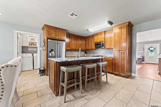 23665 Whitehall Ave, Denham Springs, LA 70726