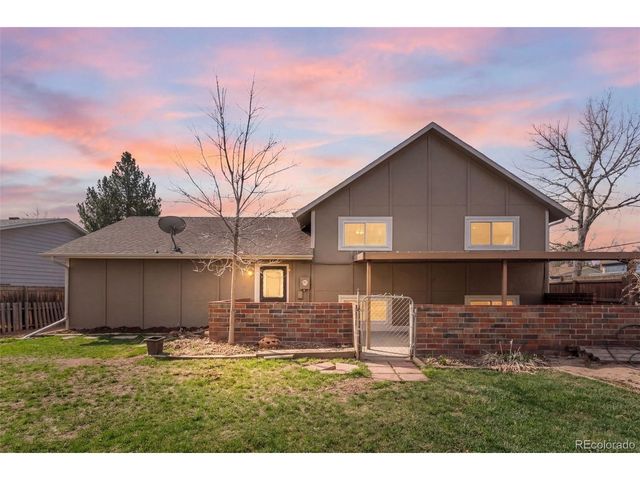 7779 W Portland Ave, Littleton, CO 80128